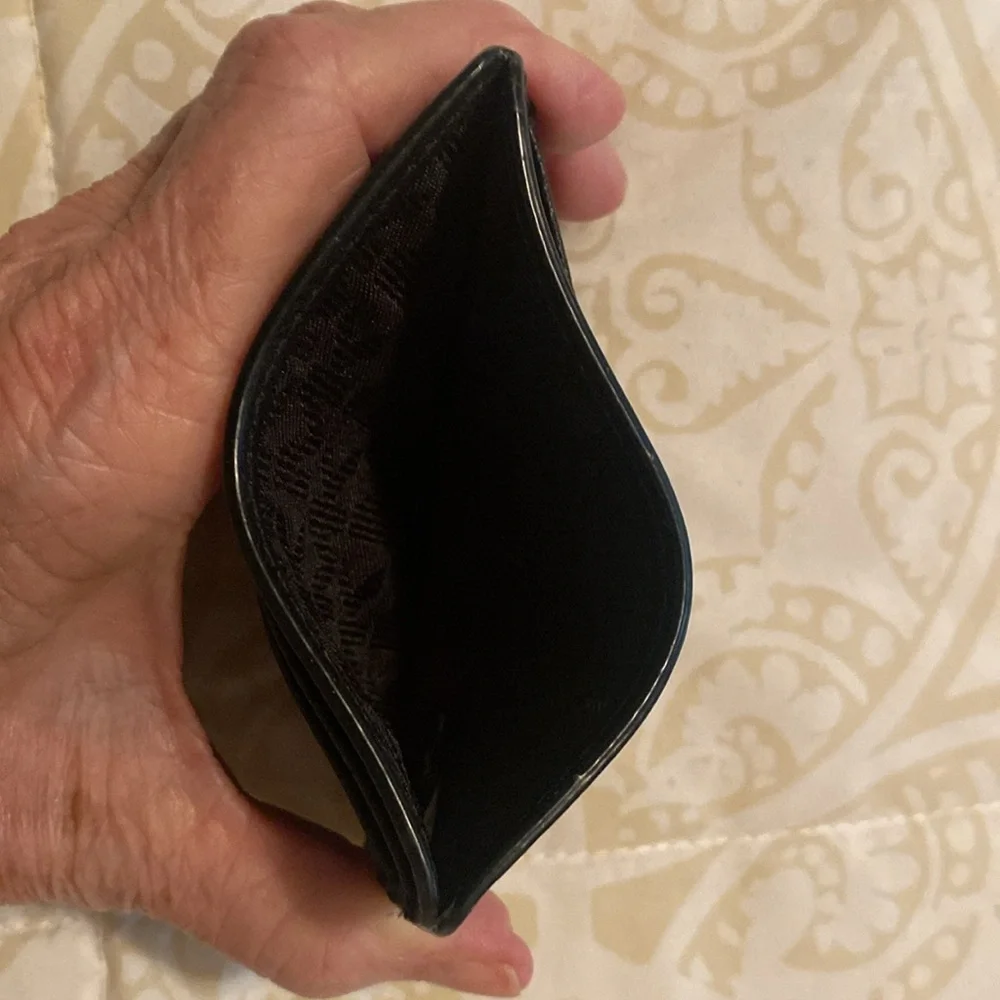 Card holder - Picture 3 of 3